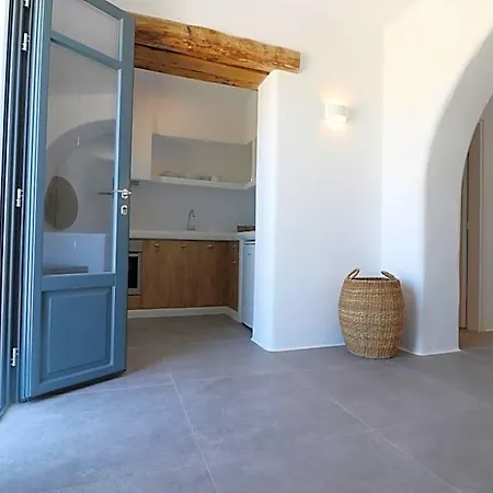 Отель Archon Seaside Retreat 4*