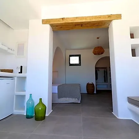 Archon Seaside Retreat 4* Naxos City
