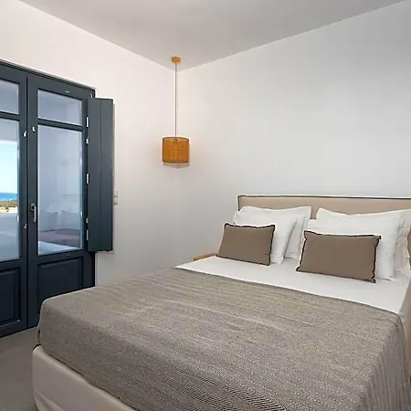 Archon Seaside Retreat 4* Naxos City